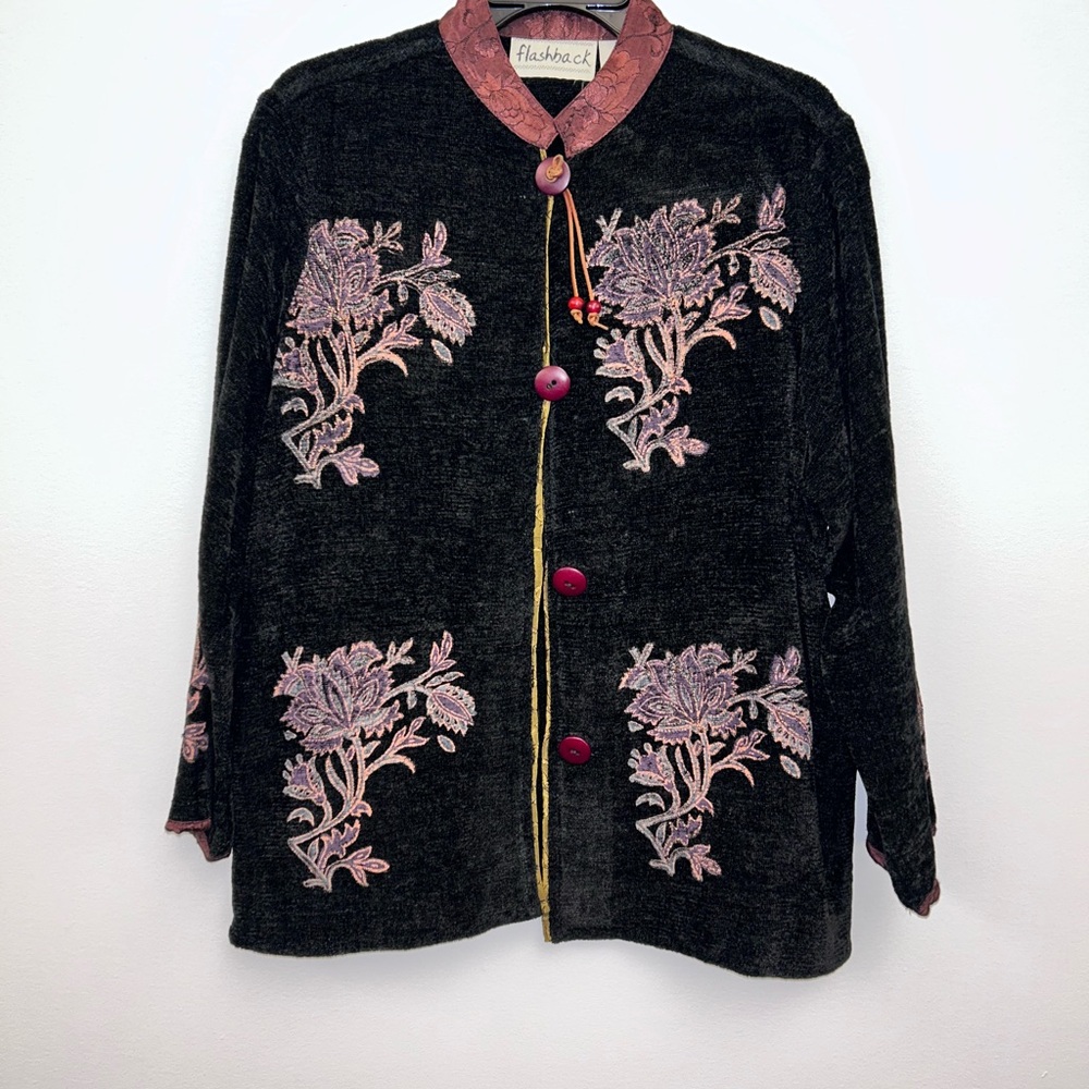 Flashback VGT 90’s Black Embroidered Floral Artsy Chenille Velvet Jacket  Medium